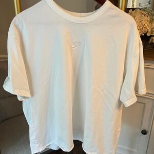 Nike premium essentials crewneck T-shirt xl streetwear skater cotton oversized